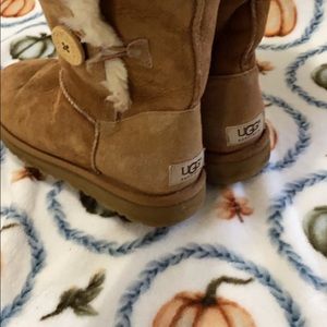 Woman’s UGG’s (Authentic)